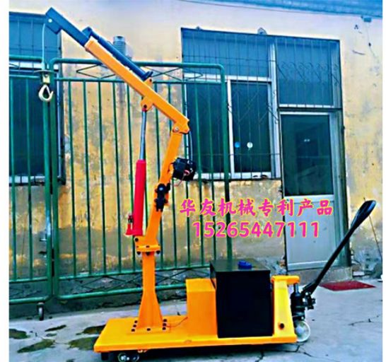 點(diǎn)擊查看詳細(xì)信息<br>標(biāo)題：裝車(chē)卸貨用小吊機(jī) 閱讀次數(shù)：2900