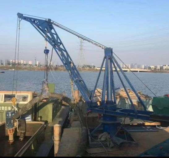 點擊查看詳細信息<br>標題：裝車卸貨 車間碼頭 魚塘吊機 閱讀次數(shù)：2121