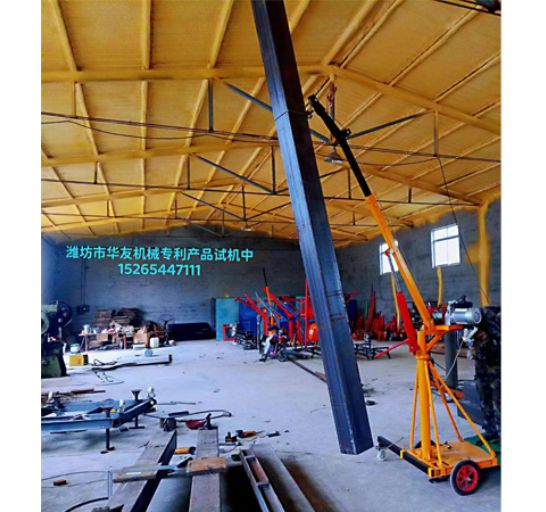 點擊查看詳細信息<br>標(biāo)題：移動式小吊機(室內(nèi)外通用) 閱讀次數(shù)：2034