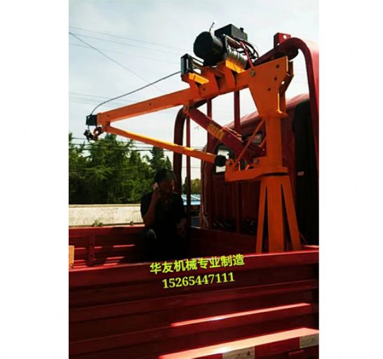 點(diǎn)擊查看詳細(xì)信息<br>標(biāo)題：車(chē)載小吊機(jī)  液壓小吊機(jī) 閱讀次數(shù)：2668